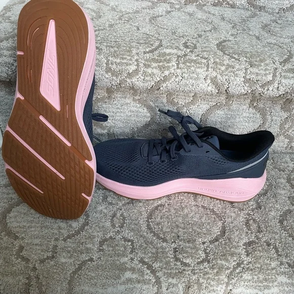 Women's Under Armour Sonic 7 - Picture 3 of 5